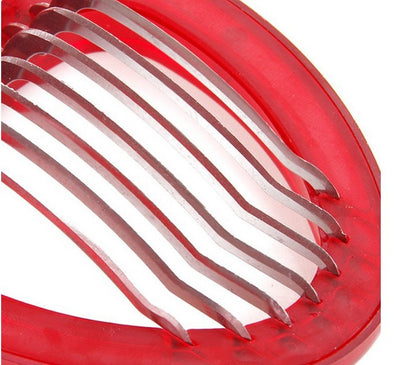 Red Strawberry Slicer – Plastic Fruit Cutter & Berry Carving Tool for Salads, Cakes & Desserts