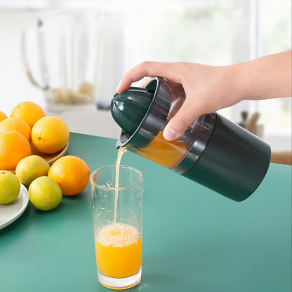 Portable Electric Orange Juicer – Wireless USB Rechargeable Citrus Juice Press Cup